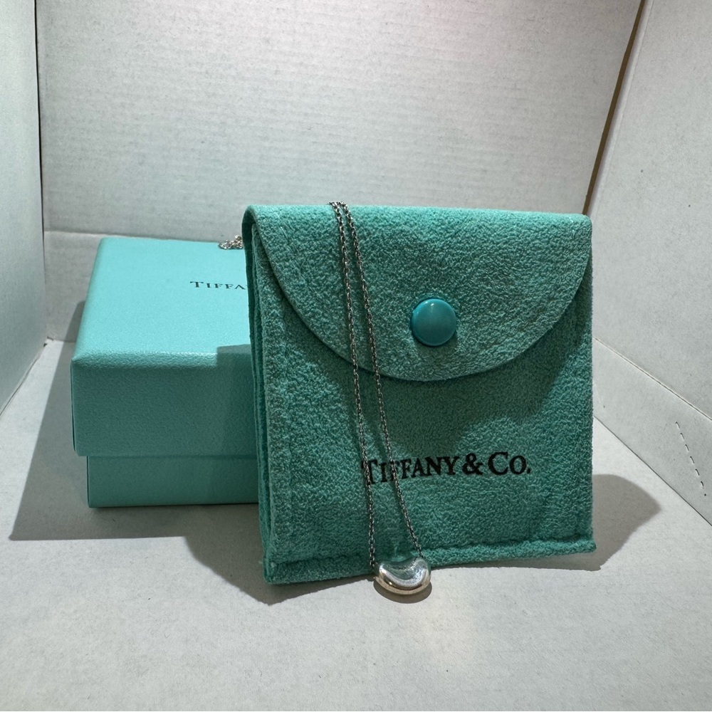 Tiffany & Co. Elsa Peretti Sterling Silver Bean Necklace